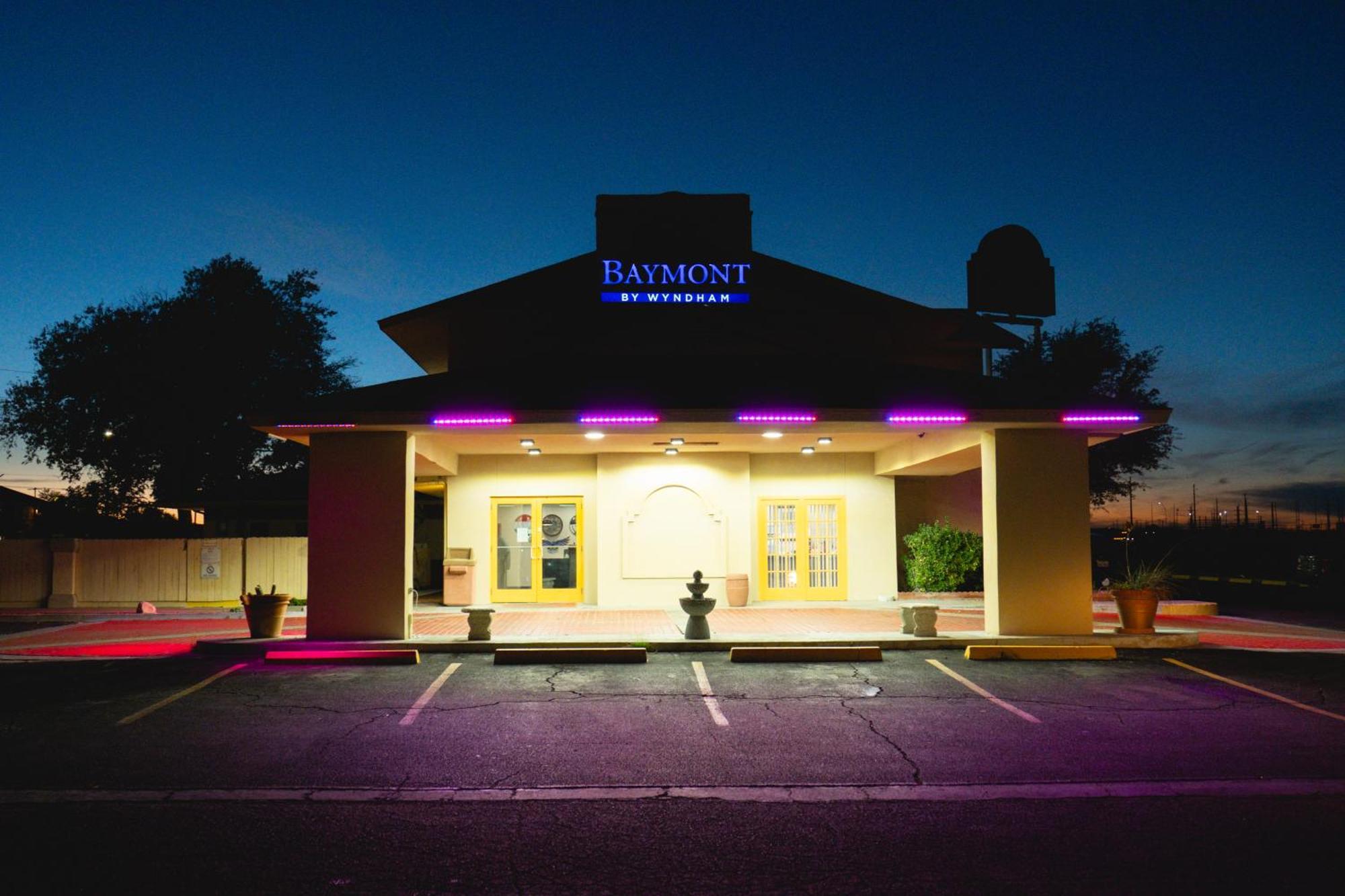 Hotel Baymont By Wyndham Fort Stockton Exterior foto